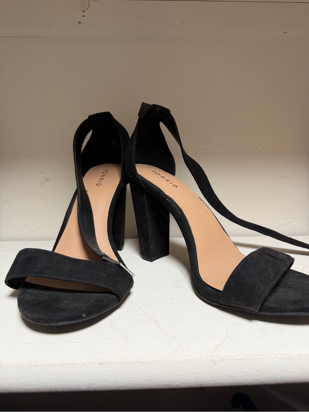 Torrid Black Ankle Strap Block Heel Size 11